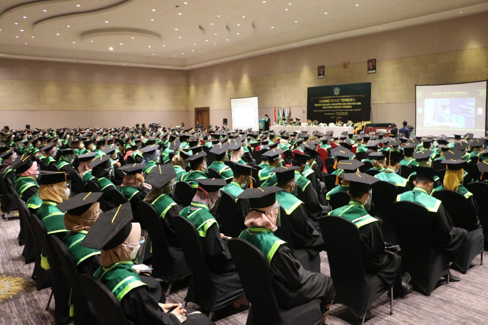 Wisuda XXIII IAIN Cirebon Digelar 3 Hari, FITK di Hari Pertama, Rektor Sumanta Paparkan Visi Misi Transformasi Lembaga dan Integrasi Keilmuan 3 Wisuda XXIII IAIN Cirebon Digelar 3 Hari, FITK di Hari Pertama, Rektor Sumanta Paparkan Visi Misi Transformasi Lembaga dan Integrasi Keilmuan 4